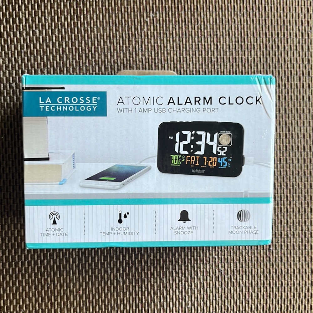 Atomic alarm clock
